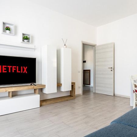 House Near Train StationA/C Apartment Seriate Ngoại thất bức ảnh