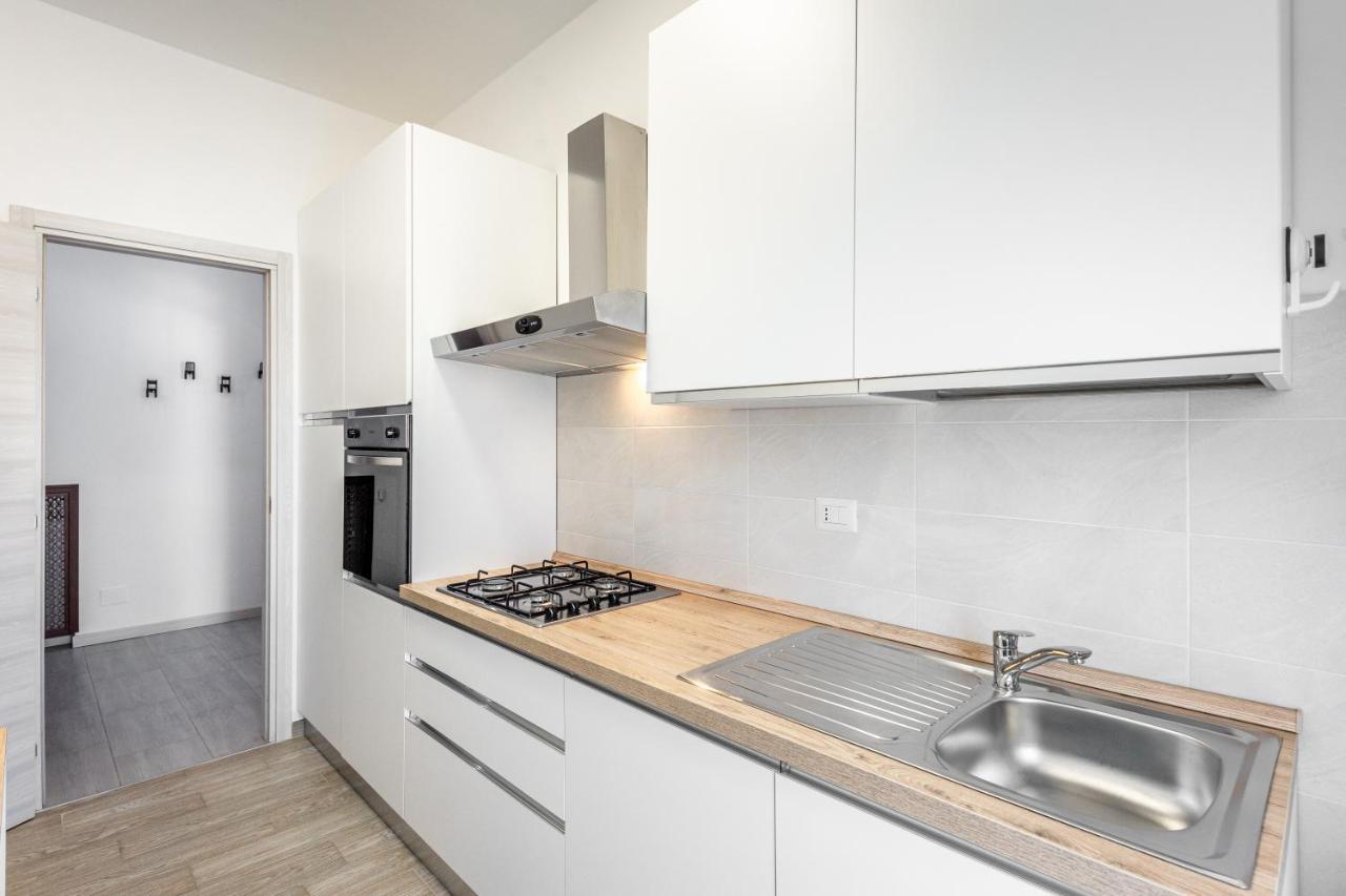 House Near Train StationA/C Apartment Seriate Ngoại thất bức ảnh